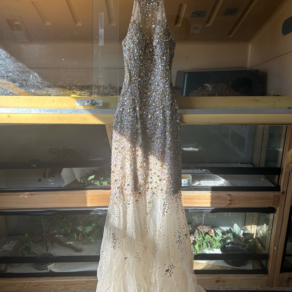 Aspeed Elegant Sequin Prom Dress